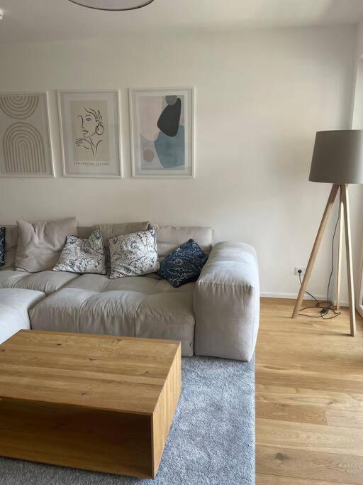 Wunderschoenes 4 Zimmer Apartment Mit Seeblick 巴特维塞 外观 照片